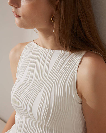 Vestido con tirantes de espiral texturizado
