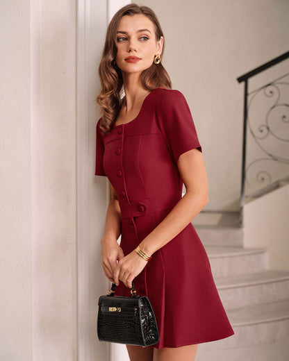 Vestido mini de corte A con escote en U